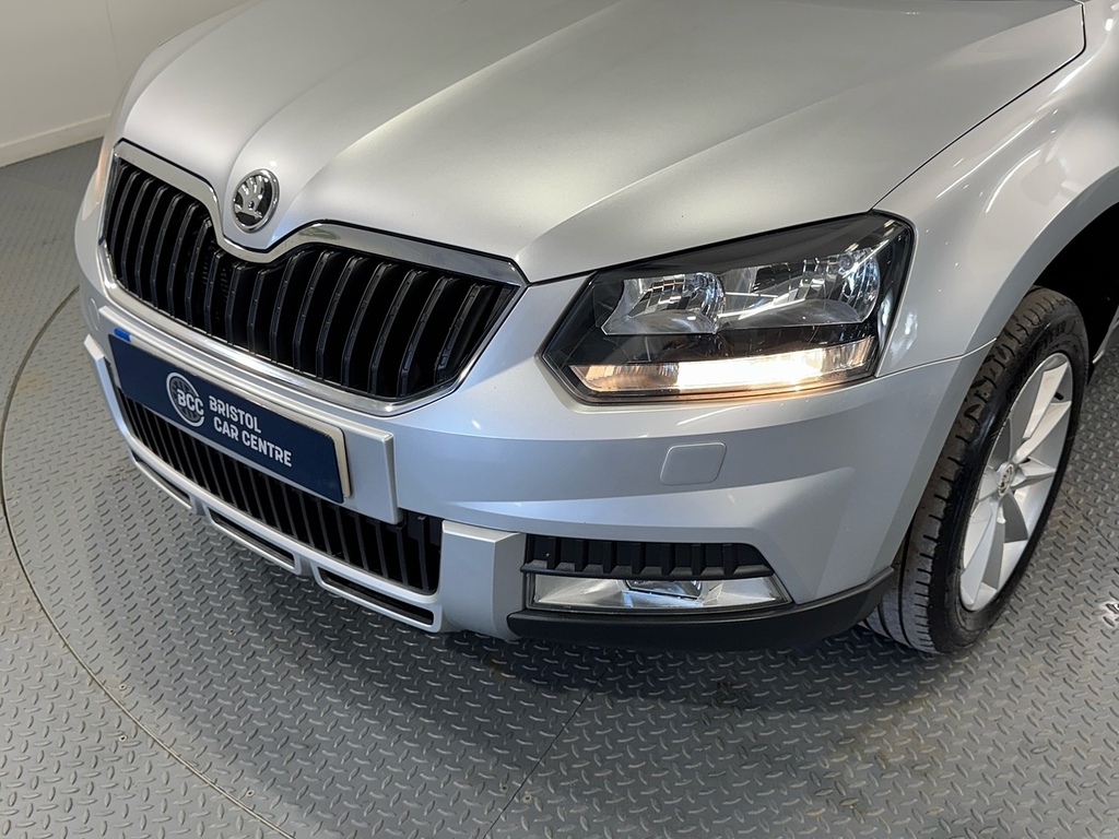 Skoda Yeti 2.0 Tdi Se Euro 5 White #22