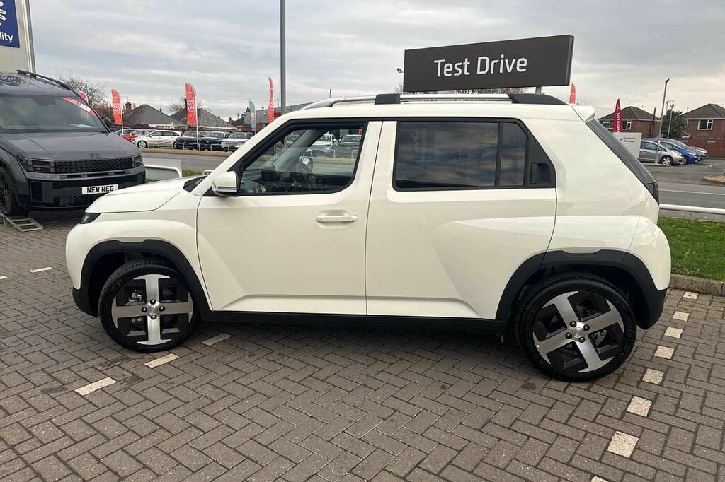 Hyundai Inster 85Kw 02 49Kwh FY75XPN Beige #4