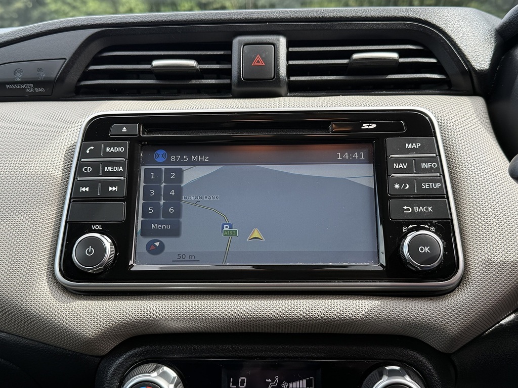Nissan Micra 0.9 Ig-t N-connecta Hatchback Eu DX17UNR White #4