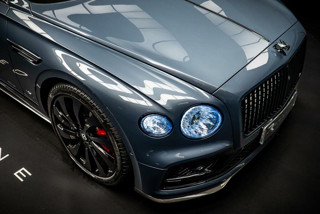 Bentley Flying Spur 4.0 V8 Saloon 4Wd Euro 6 550 Ps Blue #11