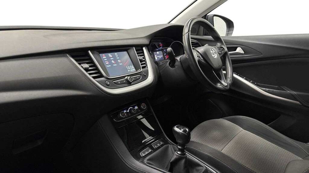Vauxhall Grandland X Se T Ss Black #2