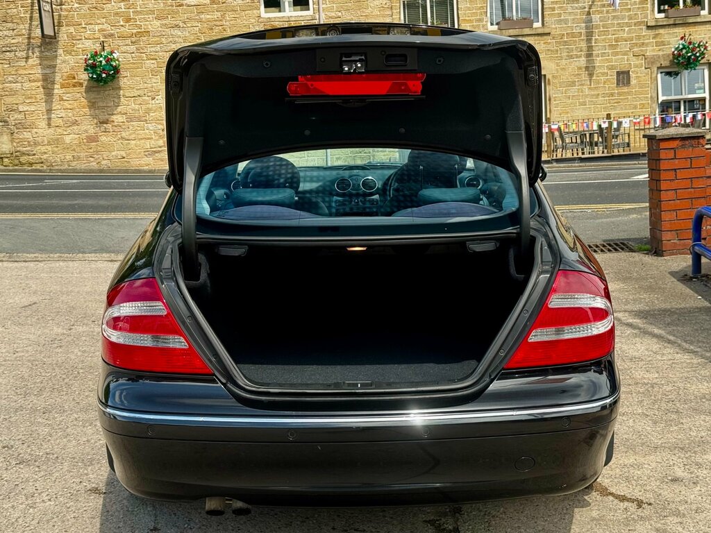 Mercedes-Benz CLK 2.6 Clk240 Elegance Cabriolet Black #45