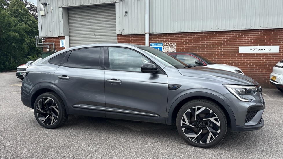 Renault Arkana Renault Arkana 1.6 E-tech Fhev 145 Techno Esprit A BW24PYD Grey #2