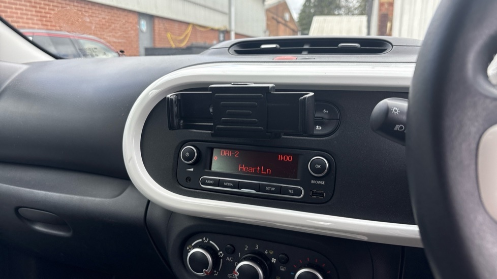 Renault Twingo 1.0 Sce Iconic Start Stop Green #28