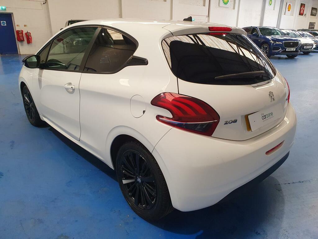 Peugeot 208 Hatchback ASZ8917 #5
