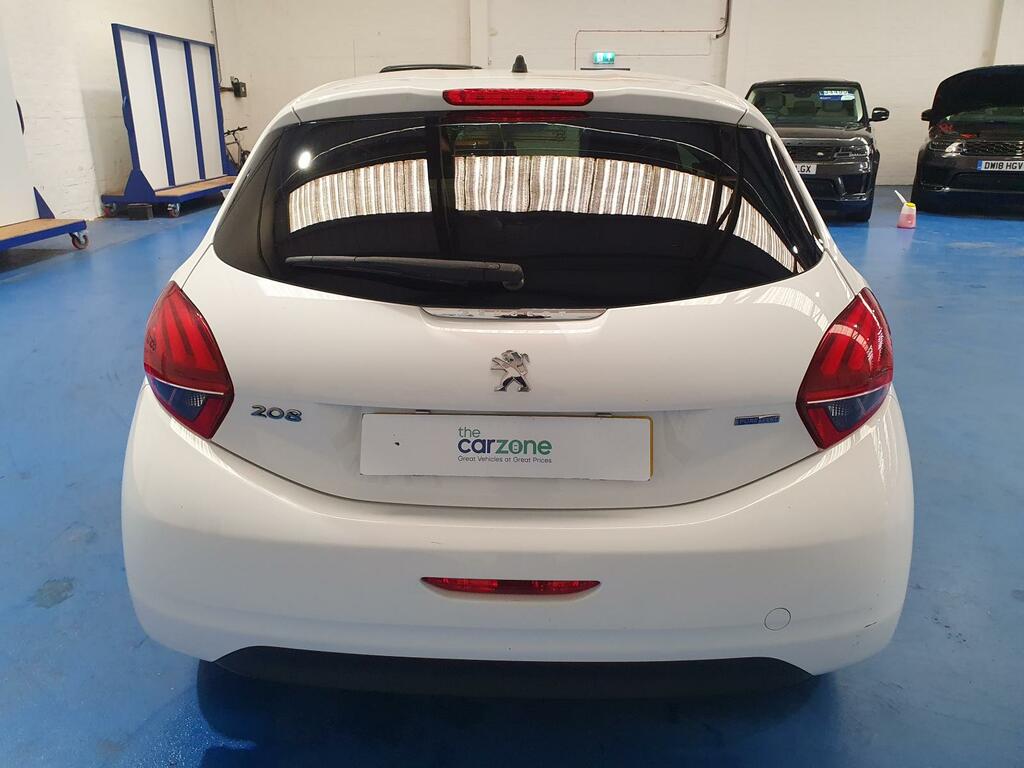 Peugeot 208 Hatchback ASZ8917 #4