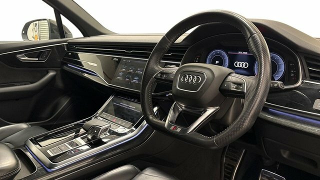 Audi Q7 3.0 Tfsi V6 55 Black Edition Suv Tiptro Black #4