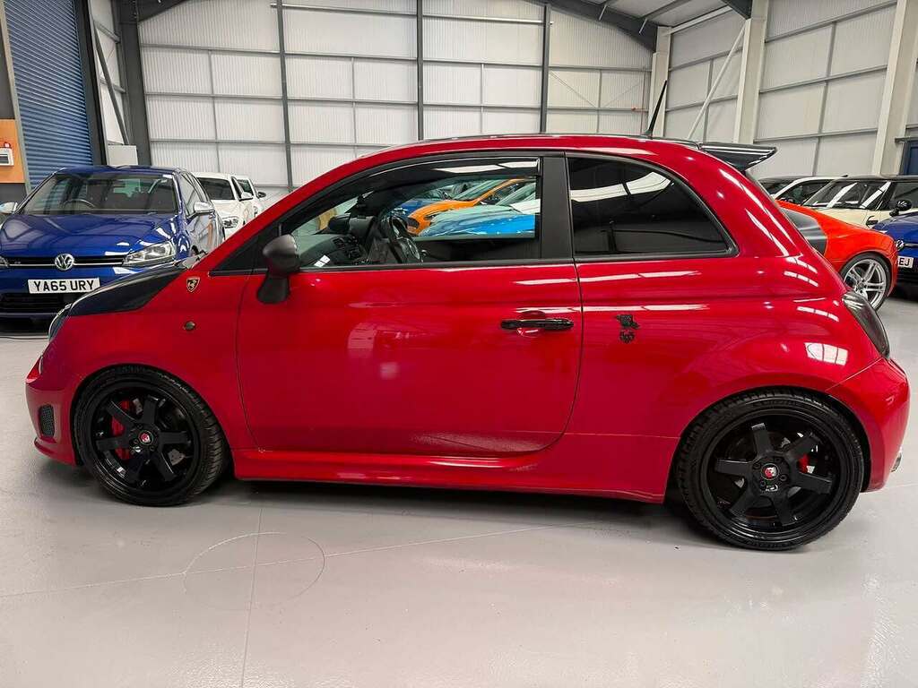 Abarth 595 1.4 T-jet Yamaha Factory Racing Euro 6 Blue #14