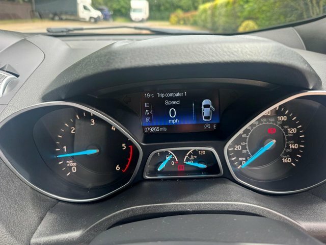 Ford Kuga 2.0L Titanium Tdci Suv Euro 6 1 Grey #11