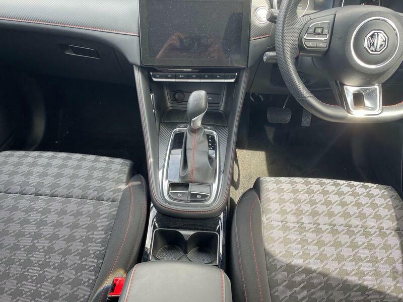 MG ZS 1.0T Gdi Exclusive Dct #11