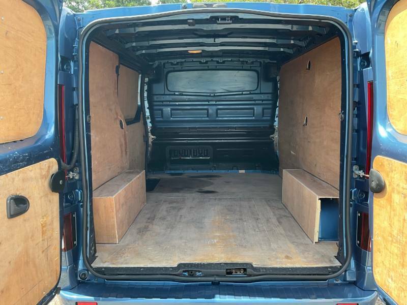 Vauxhall Vivaro 2017 1.6 Cdti 2900 Sportive Crew Van L2 H1 Euro 6 Grey #13