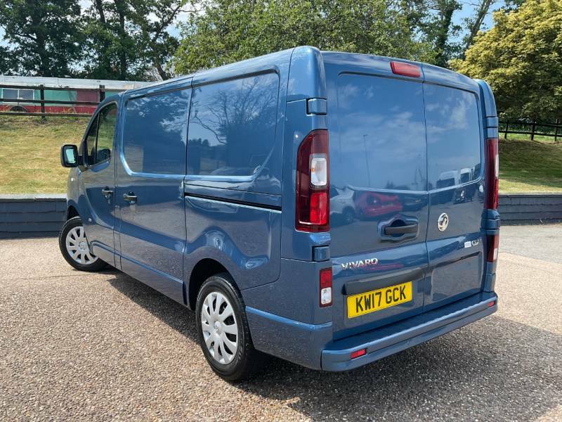 Vauxhall Vivaro 2017 1.6 Cdti 2900 Sportive Crew Van L2 H1 Euro 6 Grey #10