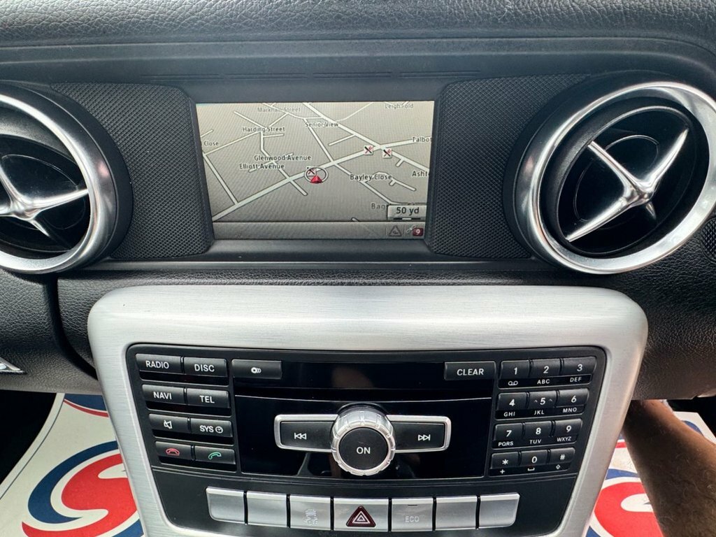 Mercedes-Benz SLK Slk250 Cdi Blueefficiency Red #16