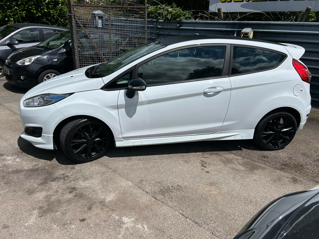 Ford Fiesta 1.0 Ecoboost 125 Zetec S New Timing Belt Hatc White #3