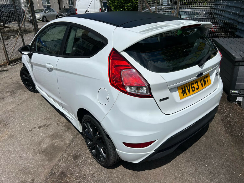 Ford Fiesta 1.0 Ecoboost 125 Zetec S New Timing Belt Hatc White #4