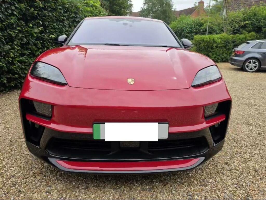 Porsche Macan Gts 4Wd Red #2