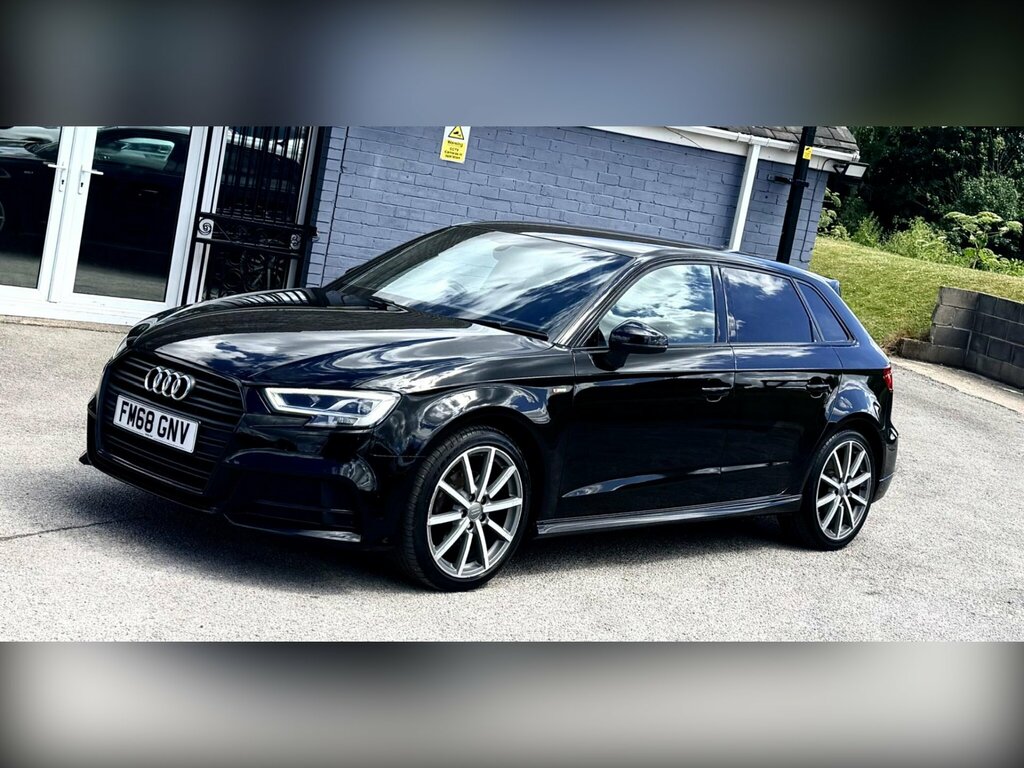Audi A3 1.5 Tfsi Cod 35 Black Edition Sportback Euro 6 S FM68GNV Black #2