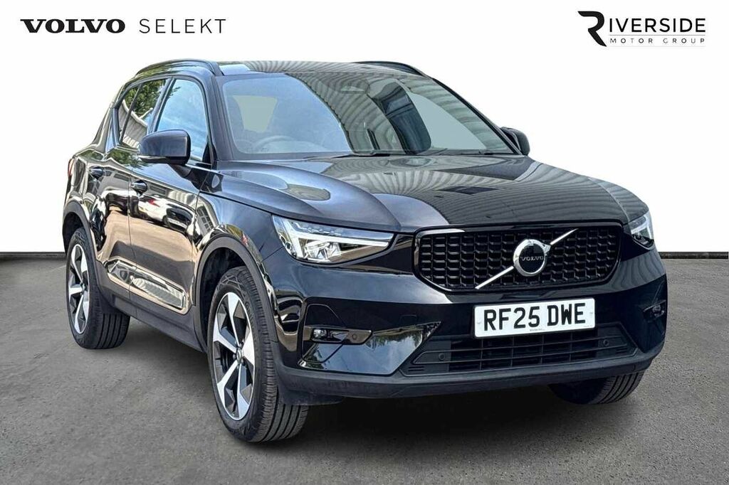Volvo XC40 Plus, B3 Mild Hybrid, Dark RF25DWE Black #2