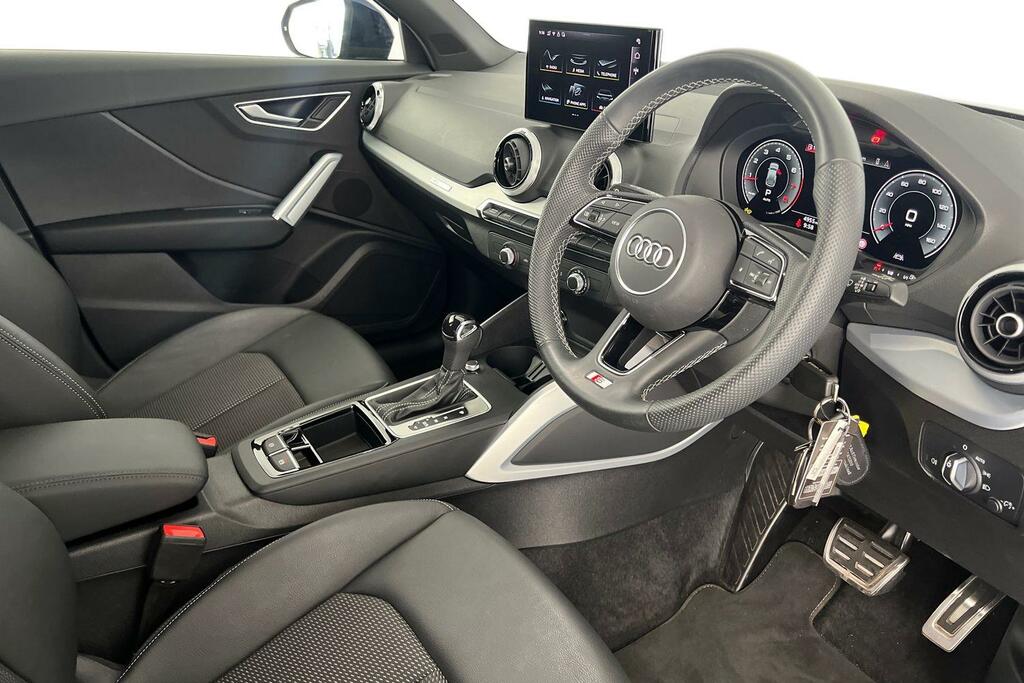 Audi Q2 Audi Q2 S Line 35 Tfsi 150 Ps S Tronic Blue #10