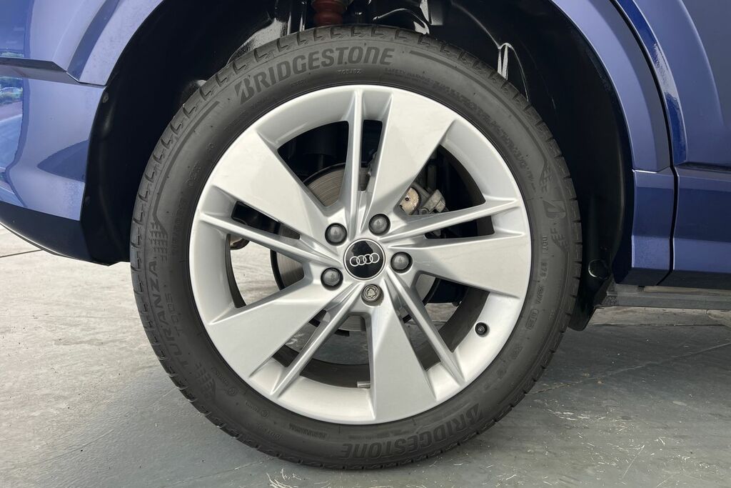 Audi Q2 Audi Q2 S Line 35 Tfsi 150 Ps S Tronic Blue #25