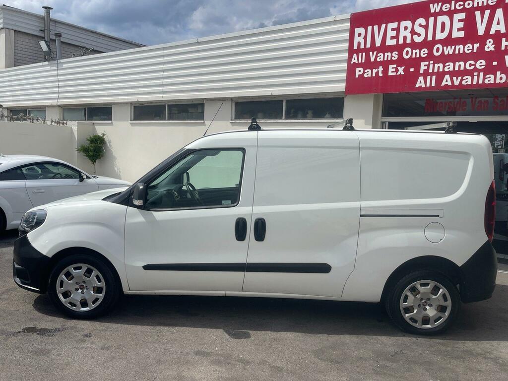 Fiat Doblo Diesel White #2