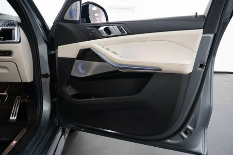 BMW X7 3.0 40D Mht AX23BVM #4