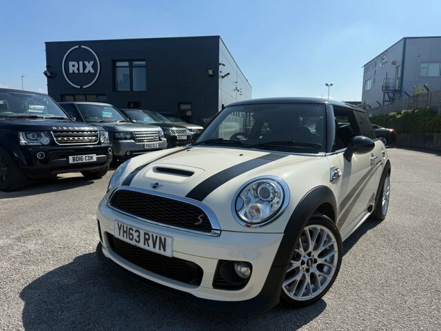 Mini Hatch Cooper Sd Hatchback White
