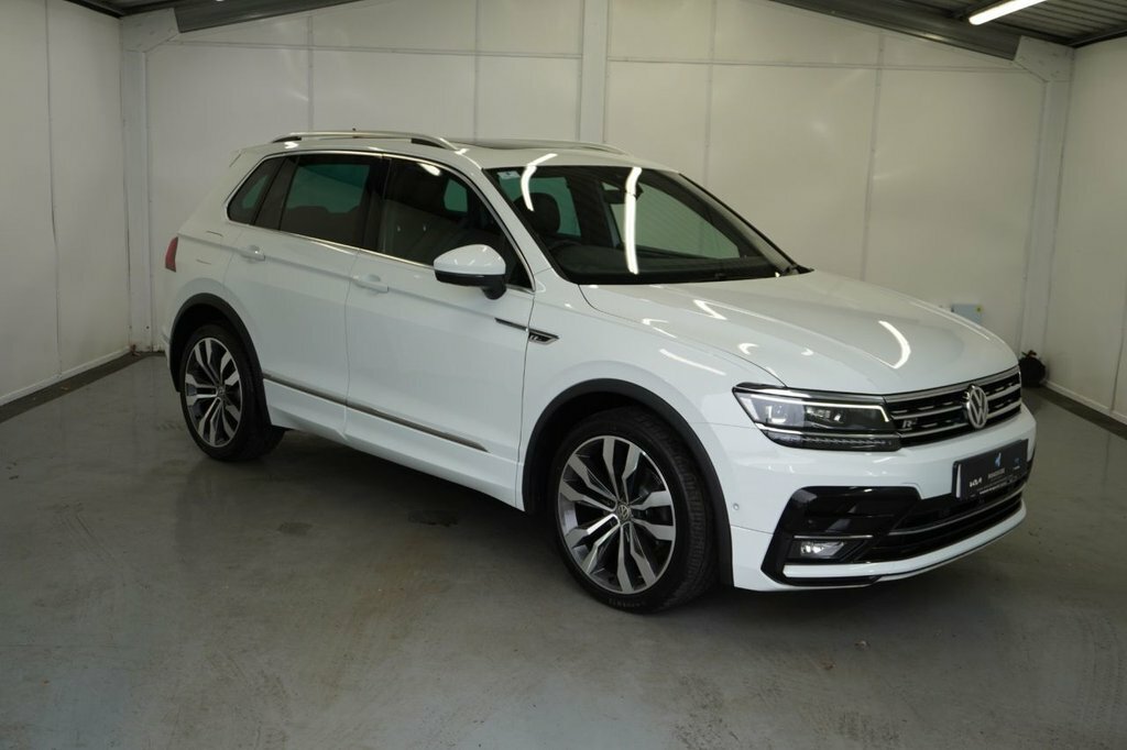 Volkswagen Tiguan 2L R-line Tech XRZ8619 White #2