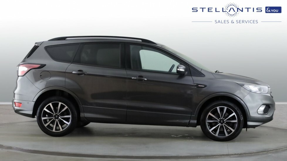Ford Kuga 2.0 Tdci Ecoblue St-line Suv Awd BU19GHG #4