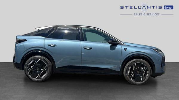 Peugeot 3008 73Kwh Gt Suv 210 Ps GD74UXV #2