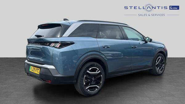 Peugeot 5008 73Kwh Allure Suv 210 Ps KJ25VTC #3