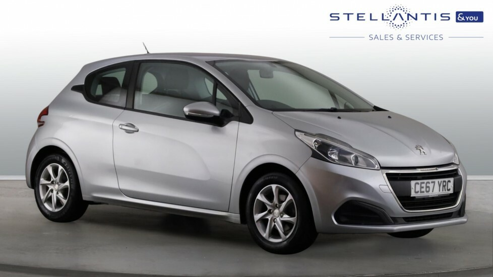 Peugeot 208 1.2 Puretech Active Hatchback Eu 