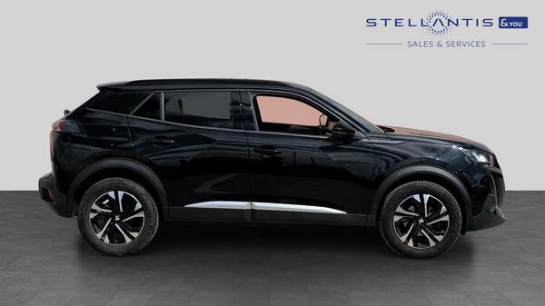 Peugeot 2008 1.2 Puretech Allure Premium Suv Manua #2