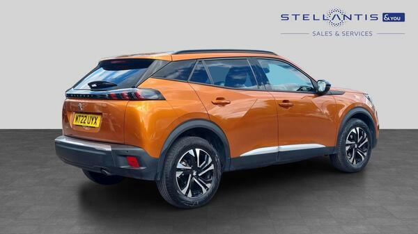 Peugeot 2008 1.2 Puretech Allure Premium Suv MT22UYX #3