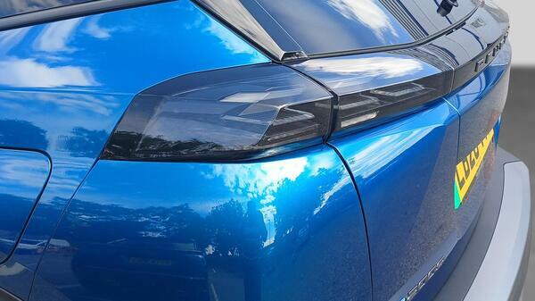 Peugeot e-2008 54Kwh Allure Suv 7Kw Charger  #5