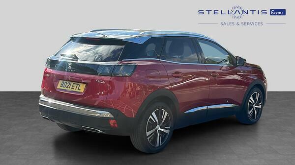 Peugeot 3008 1.6 13.2Kwh Gt Premium Suv Plug-in Hybr Red #3