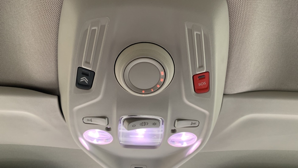 Citroen Grand C4 SpaceTourer Feel Red #39