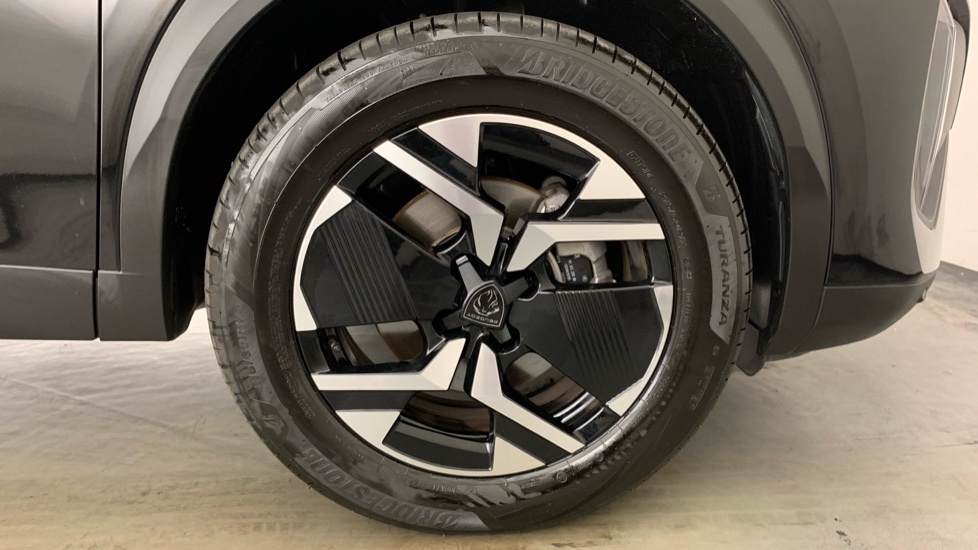 Peugeot 2008 1.2 Puretech 130 Allure Eat8 Blue #24