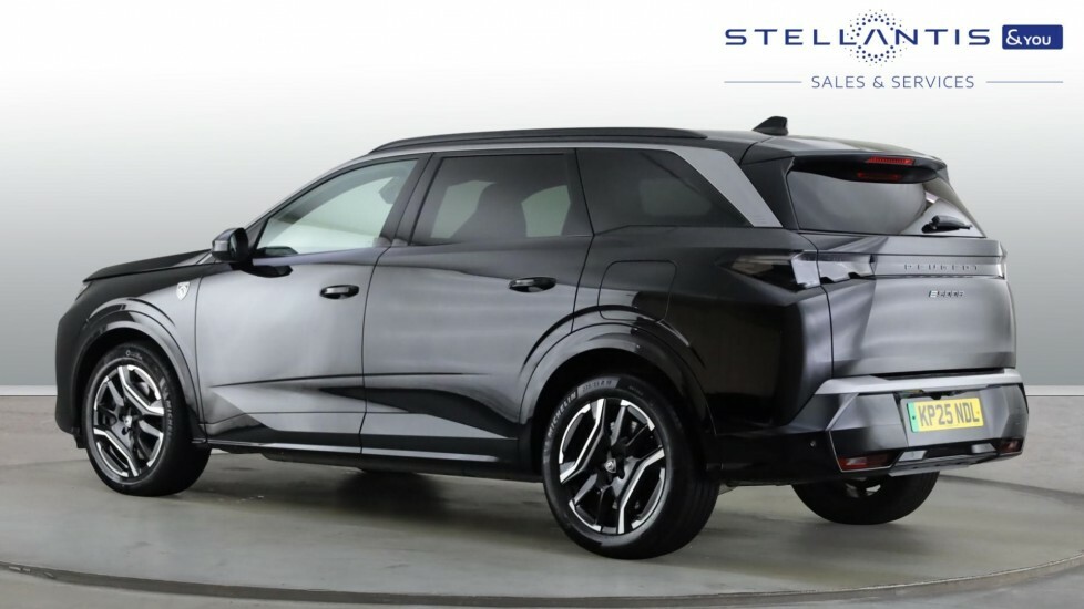 Peugeot 5008 73Kwh Gt Suv 210 Ps  #3