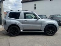 Mitsubishi Shogun 3.2 Di-dc Barbarian 4Wd Euro 5 Swb Black #22