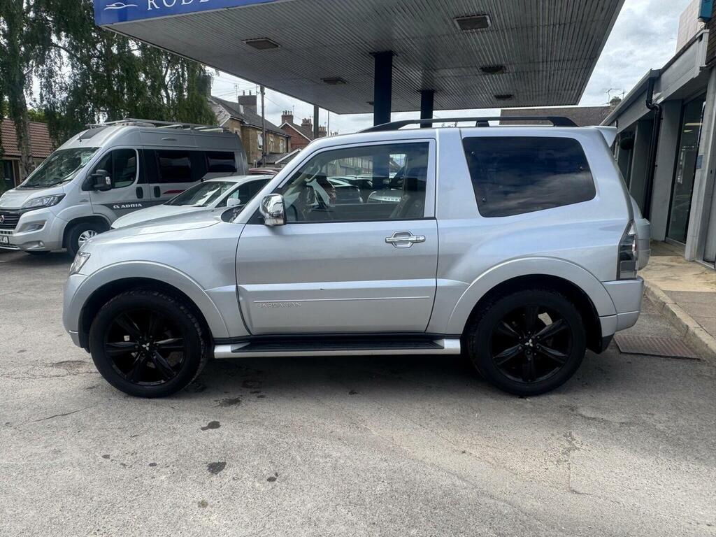 Mitsubishi Shogun 3.2 Di-dc Barbarian 4Wd Euro 5 Swb Black #10