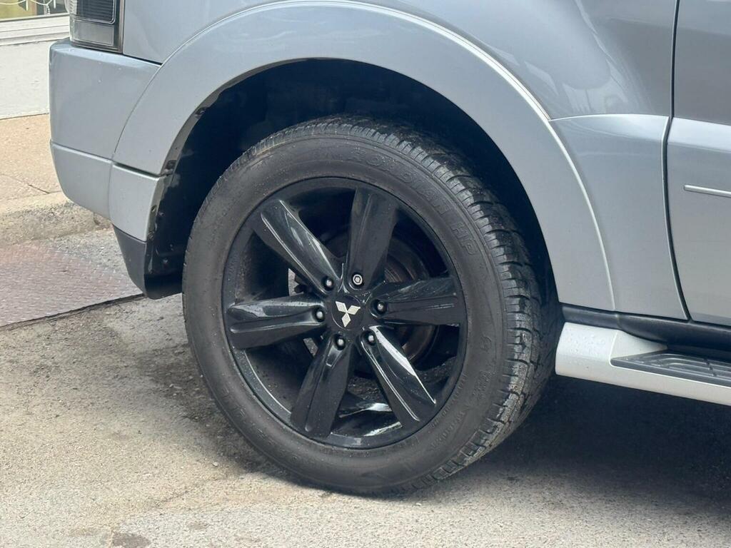 Mitsubishi Shogun 3.2 Di-dc Barbarian 4Wd Euro 5 Swb Silver #4