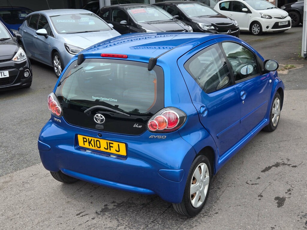 Toyota Aygo 1.0 Vvt-i Black Hatchback Black #15