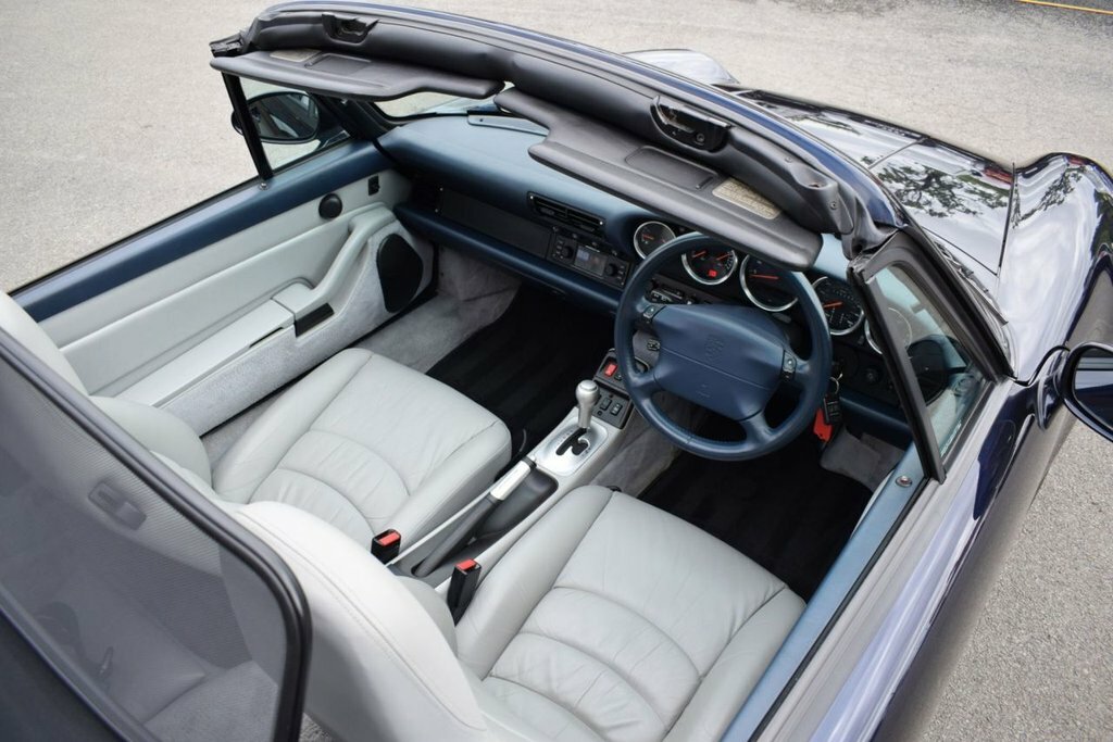Porsche 911 3.6 993 Carrera Coupe Tiptronic S 272 Grey #17