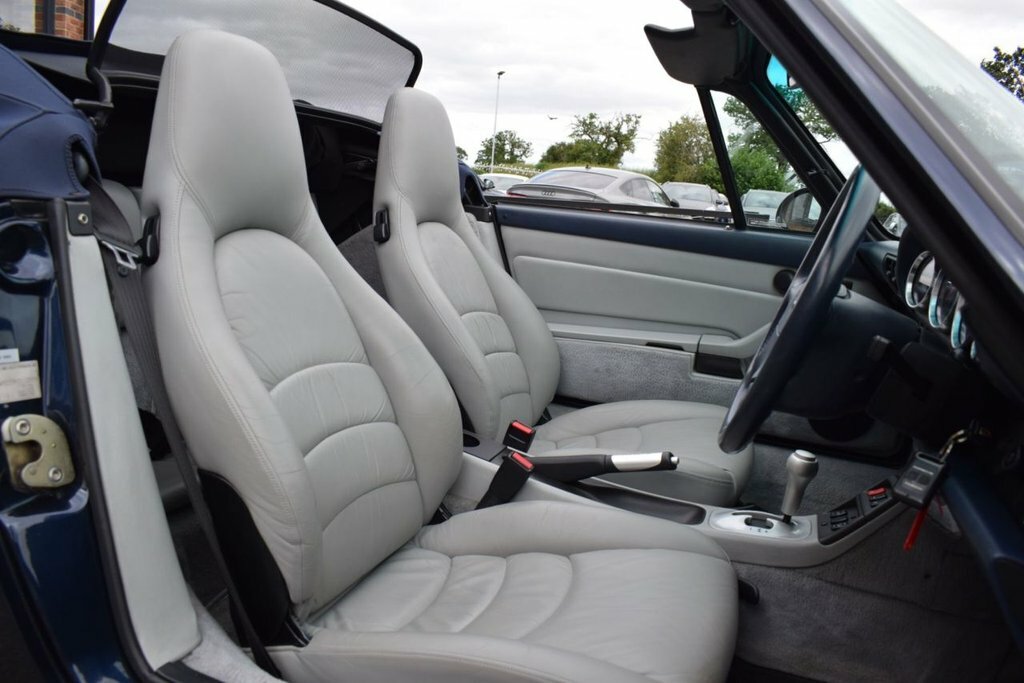 Porsche 911 3.6 993 Carrera Coupe Tiptronic S 272 Grey #13