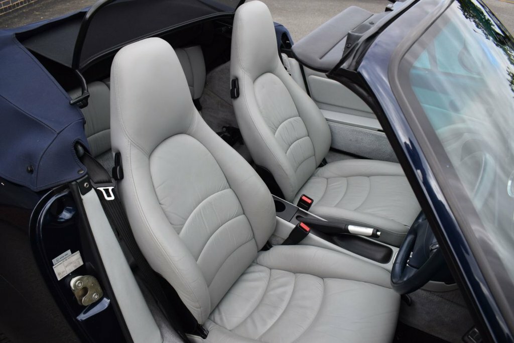 Porsche 911 3.6 993 Carrera Coupe Tiptronic S 272 Grey #15