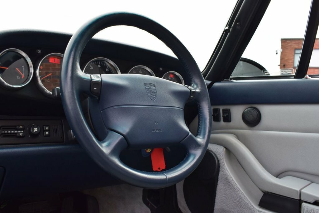 Porsche 911 3.6 993 Carrera Coupe Tiptronic S 272 Grey #25