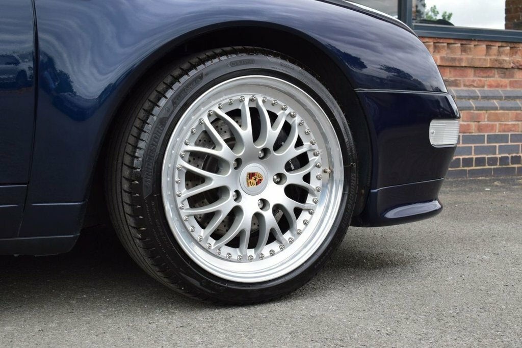 Porsche 911 3.6 993 Carrera Coupe Tiptronic S 272 Grey #48
