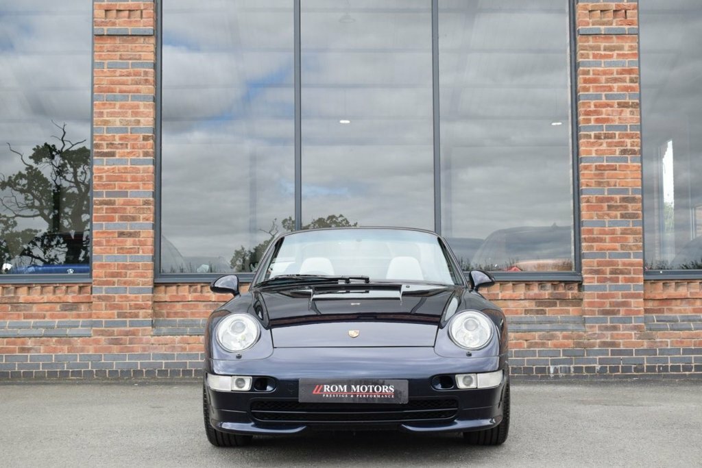 Porsche 911 3.6 993 Carrera Coupe Tiptronic S 272 Grey #4