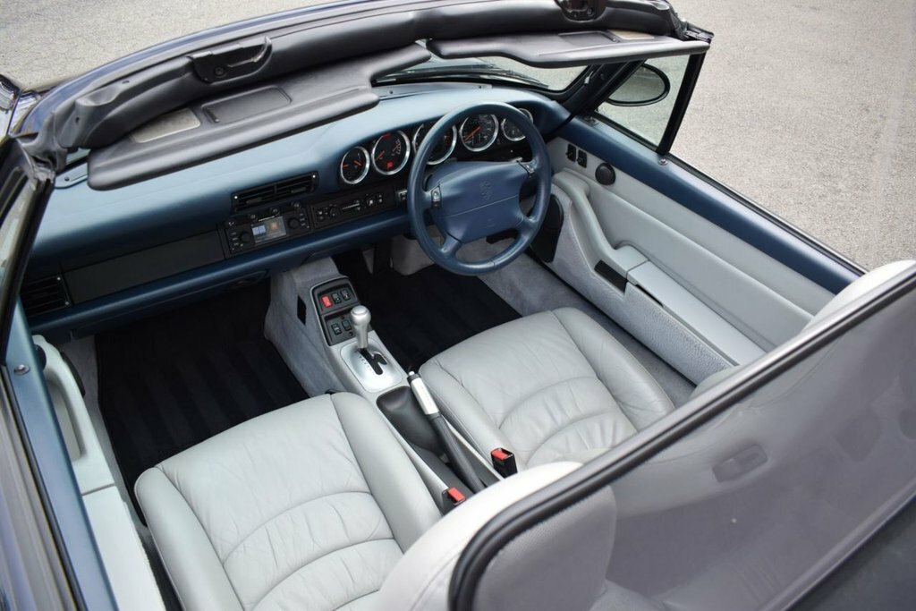 Porsche 911 3.6 993 Carrera Coupe Tiptronic S 272 Grey #21